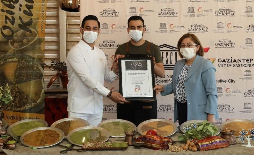 Hasan Durmaz’ın Özikizler Künefe’sine hijyen sertifikası