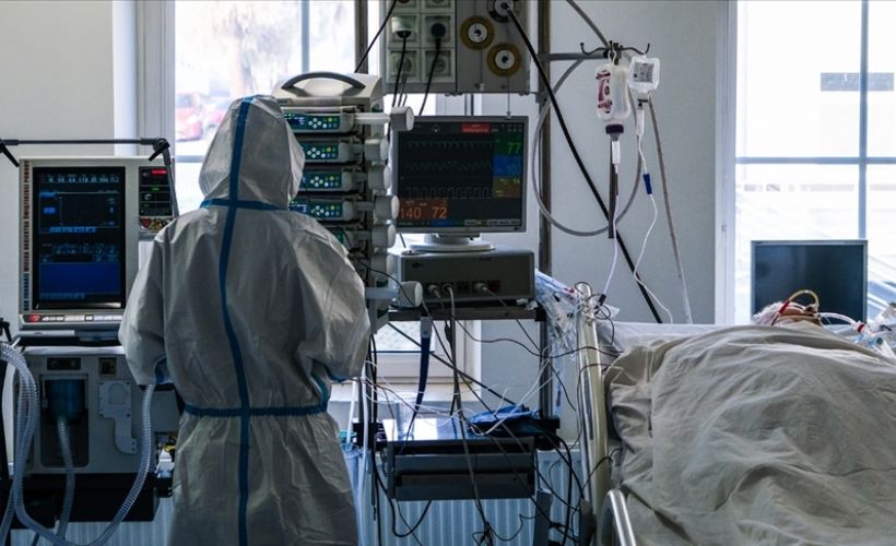 ABD'de Kovid-19'dan ölenlerin sayısı 325 bine yaklaştı