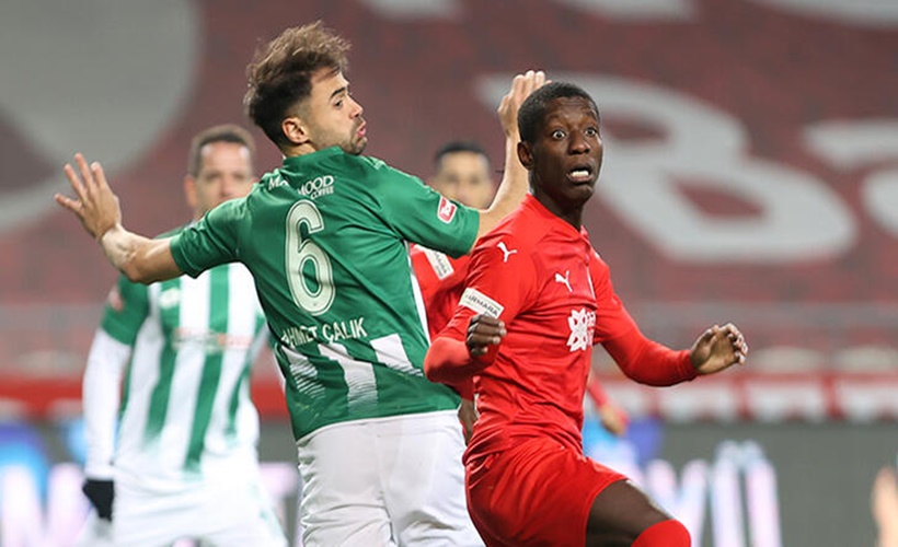 Sivasspor kötü gidişe 'dur' dedi