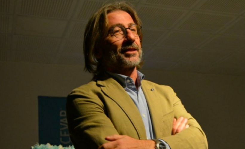 Ercüment Ovalı koronavirüsü nasıl yendi?