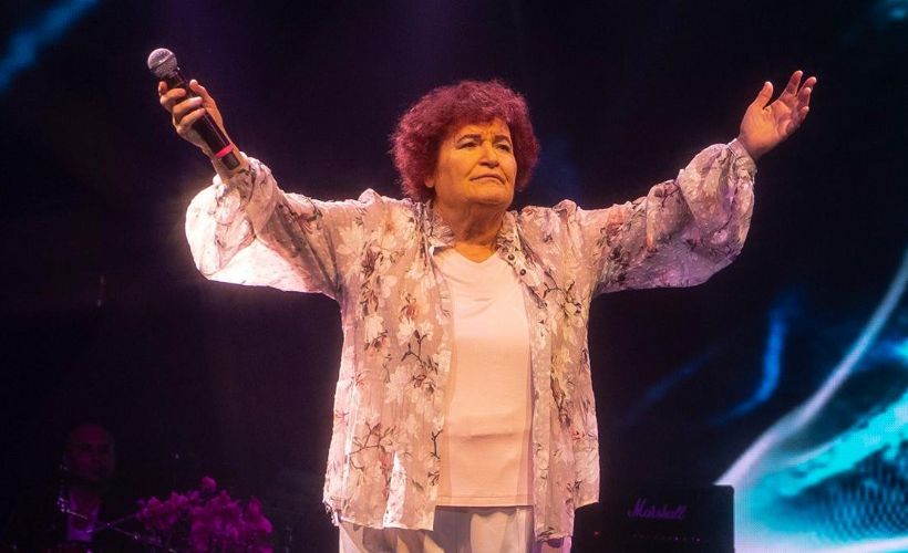 Şarkıcı Bağcan: Sol muhafazakârım, açık giyinmeyi sevmiyorum, ayıp görüyorum