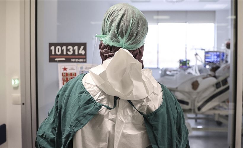 Türkiye'de son 24 saatte 15 bin 118 kişinin testi pozitif çıktı, 253 kişi hayatını kaybetti