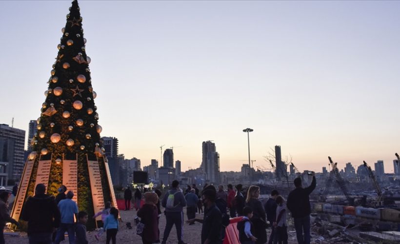 Noel kutlamalarında Beyrut patlaması unutulmadı