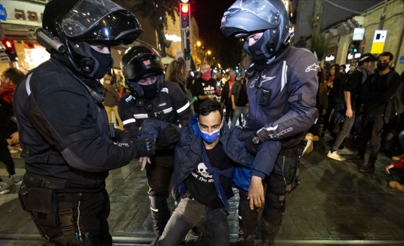 İsrail'de Netanyahu karşıtı gösteride 3 kişi gözaltına alındı