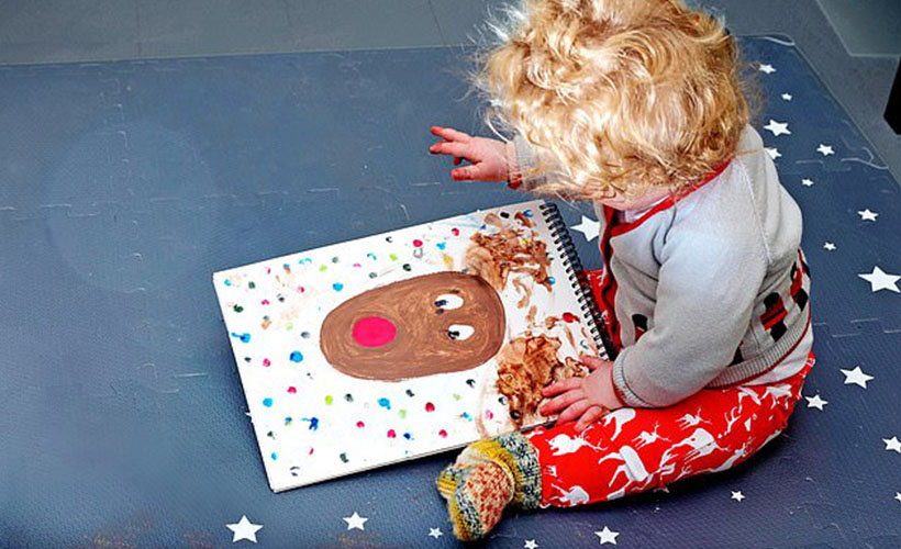 Boris Johnson'ın 8 aylık oğlu çizdiği resimle şaşırttı!