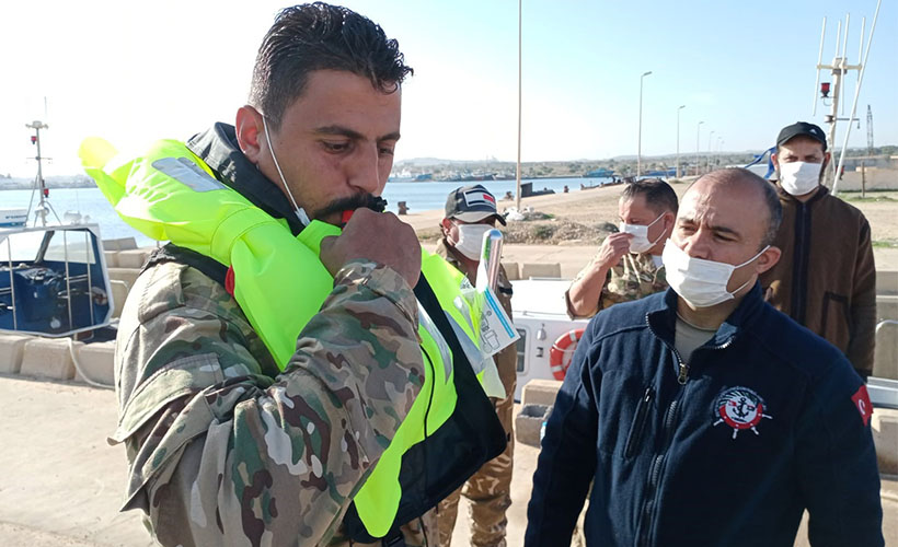 TSK'dan Libya ordusuna sualtı savunma eğitimi