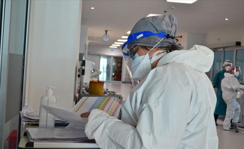 Türkiye'de son 24 saatte 14 bin 205 kişinin testi pozitif çıktı, 254 kişi hayatını kaybetti