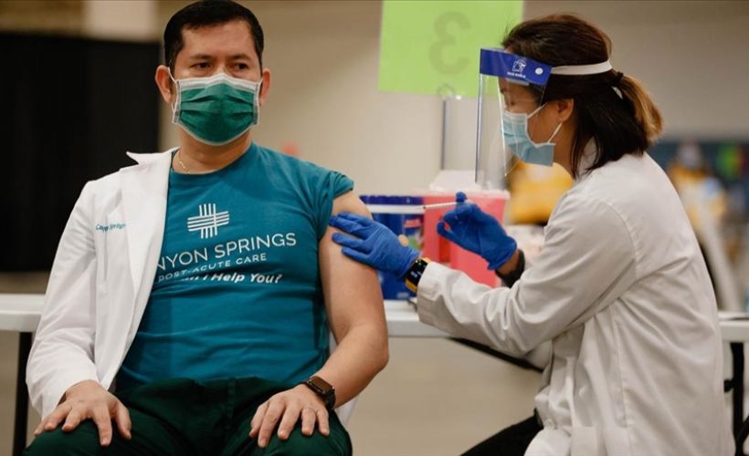 Dünya genelinde Kovid-19'a karşı aşılama çalışmaları devam ediyor