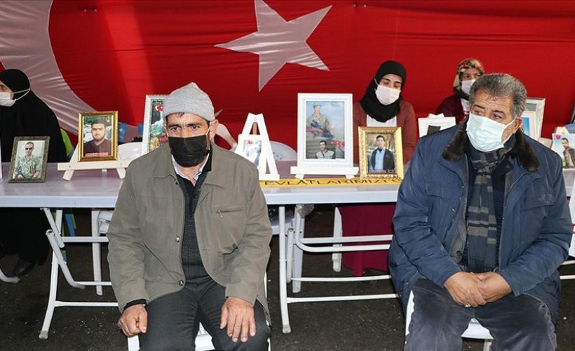'Oğlum, dağda ne yapıyorsun? Gel babanın yanına!'