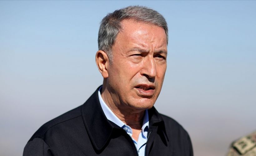 Bakan Akar ve TSK komuta kademesi sınır hattında