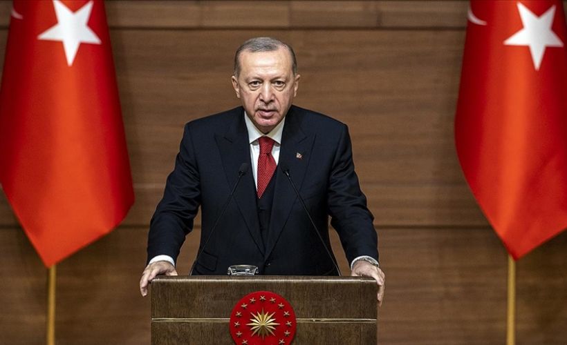 Erdoğan: Sanat teorilerinin çöktüğü, sanat ortamının değişime uğradığı bir çağda yaşıyoruz