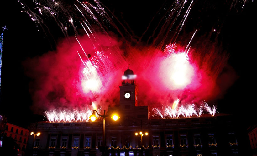 İspanya'da yılbaşı kutlaması ilk defa salgın nedeniyle iptal edildi