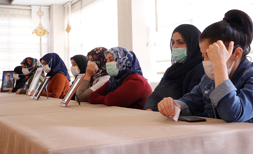 Evlat nöbetine, kaldıkları otelde devam ettiler