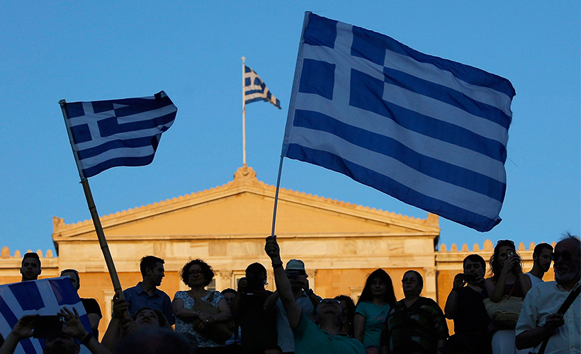 Yunanlılar 5 yıl daha kemer sıkacak