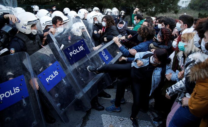 Boğaziçi'ndeki gösterilere ilişkin 17 kişi gözaltına alındı