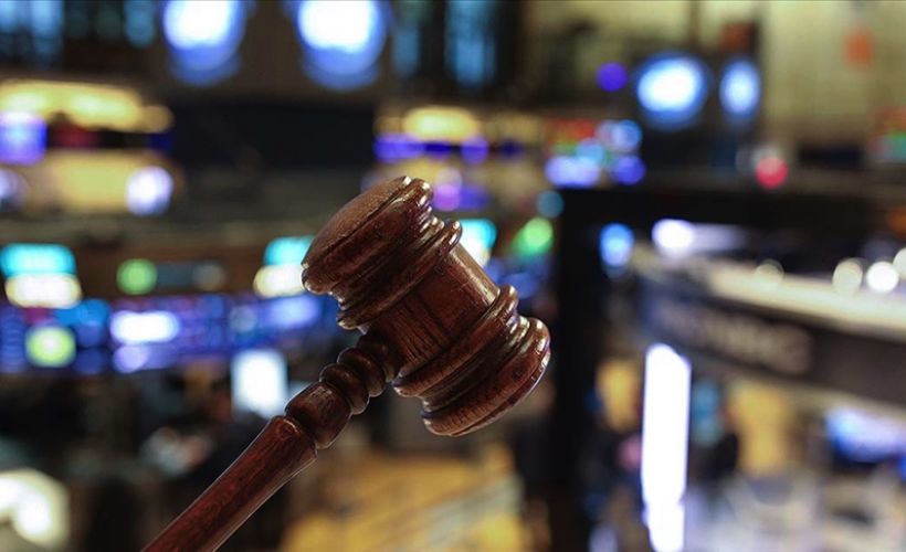 New York borsası Çinli telekomünikasyon şirketlerini yeniden liste dışı bırakmaya karar verdi