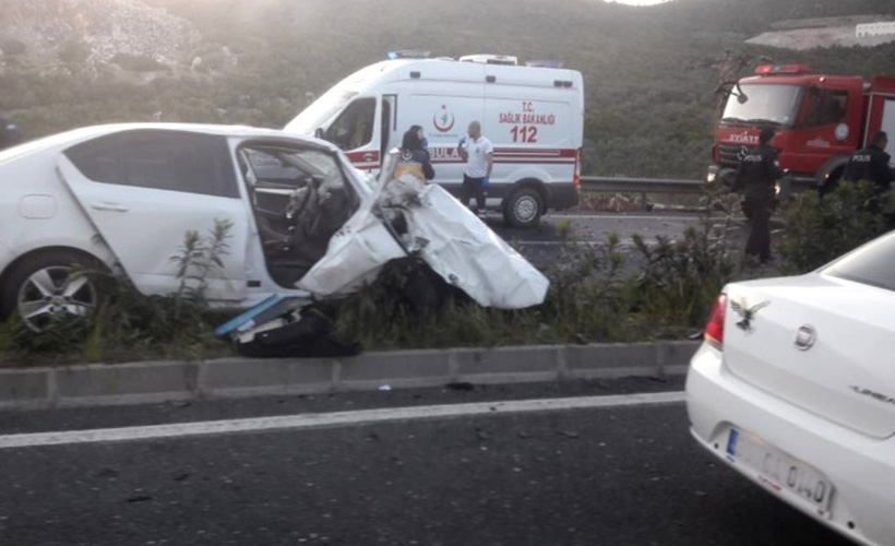 Muğla'da iki otomobil çarpıştı: 2 ölü