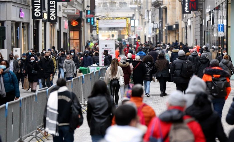 Belçika Kovid-19 aşı kampanyasını hızlandıracak