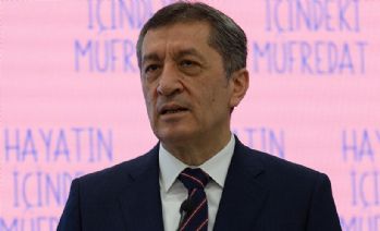 Bakan Selçuk, 'Hayatın İçindeki Müfredat Kitabı'nı tanıttı