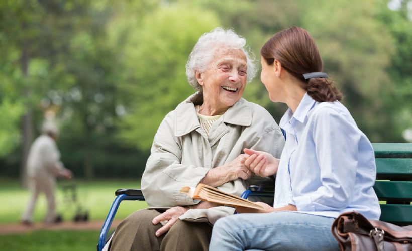 65 yaş üstü sokağa çıkma yasağı devam ediyor mu?