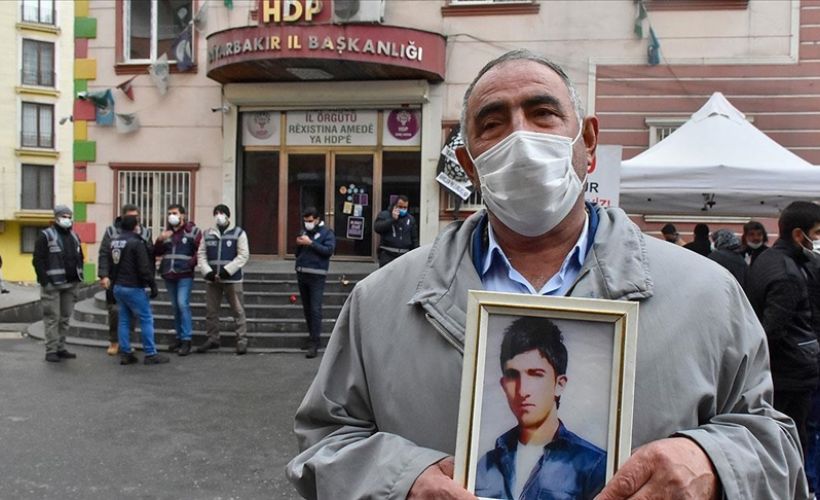 Diyarbakır annelerinin eyleminin 500. gününde bir aile daha katıldı