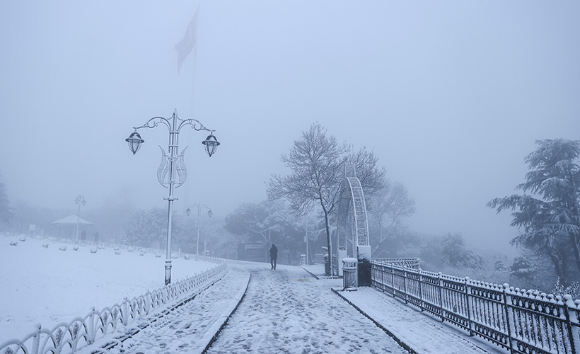 İstanbul karla tanıştı
