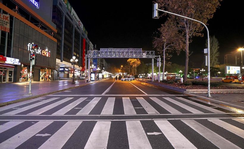 56 saatlik kısıtlama başladı!