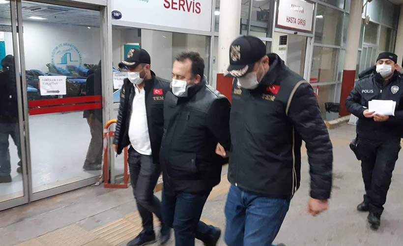 İzmir merkezli 60 ilde FETÖ operasyonu