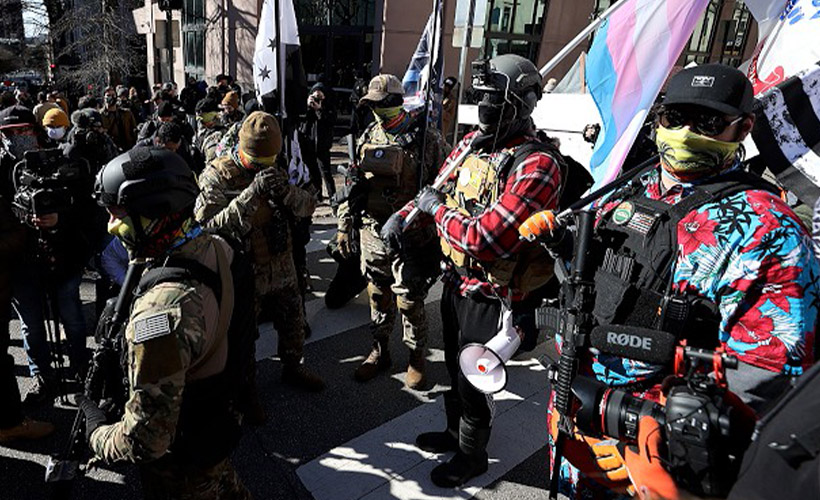 Virginia'da silahlı grupların gösterileri olaysız geçti