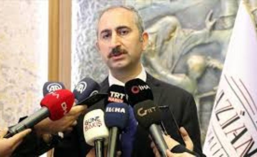 Adalet Bakanı Abdulhamit Gül: Bu hayasız saldırıları gerçekleştirenleri kınıyorum
