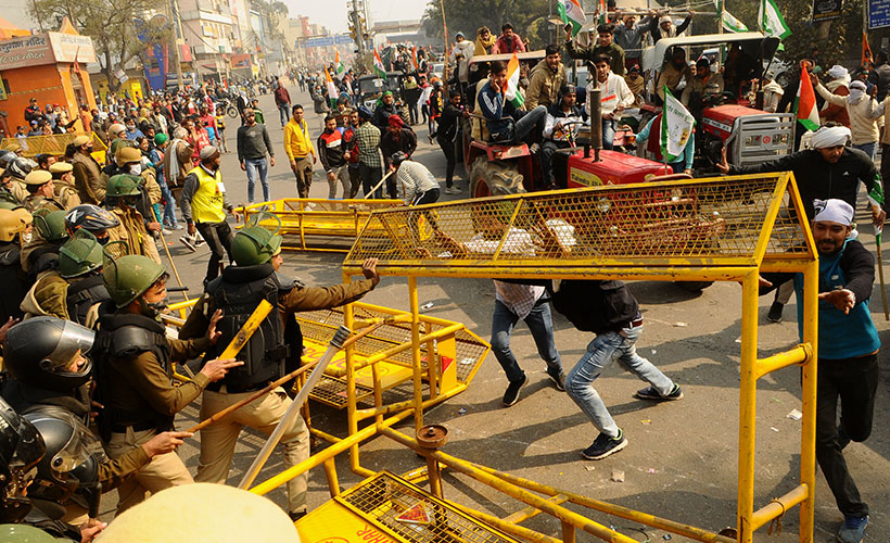 Hindistan'da çiftçilerin eylemine polis müdahalesi