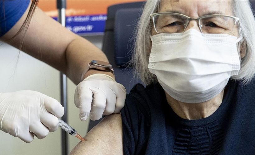 Başkentte 80 yaş ve üstündekilere Kovid-19 aşısı yapılmaya başlandı