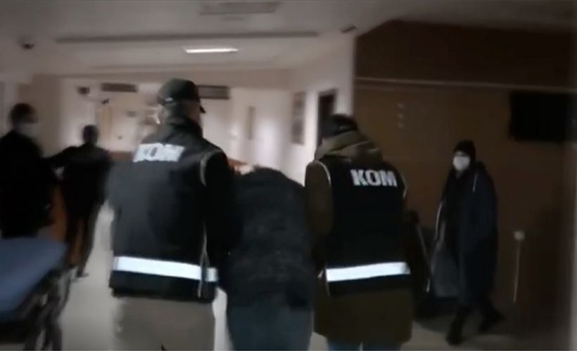 KKTC'de yakalanan FETÖ'nün firari 'mahrem imamı' Türkiye'ye getirildi