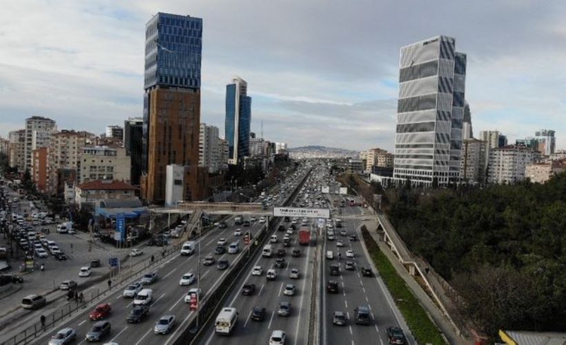 Kısıtlama öncesi İstanbul'da yoğun trafik