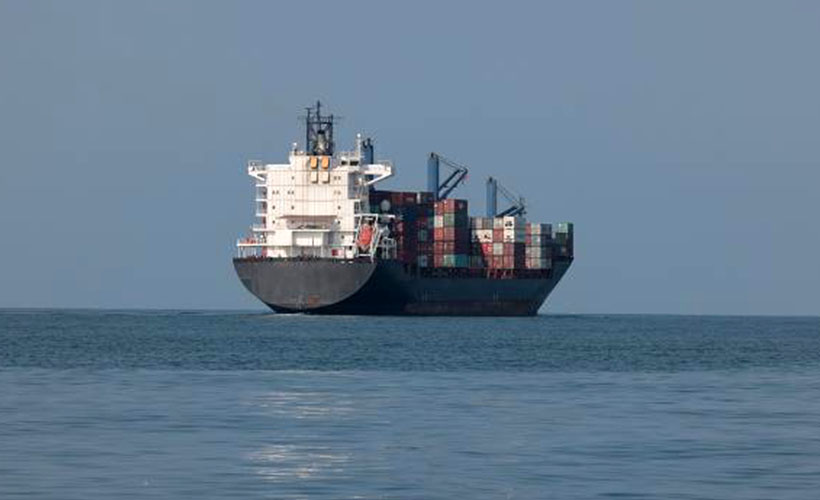 Gine Körfezi'nde ABD bayraklı gemiye korsan saldırısı