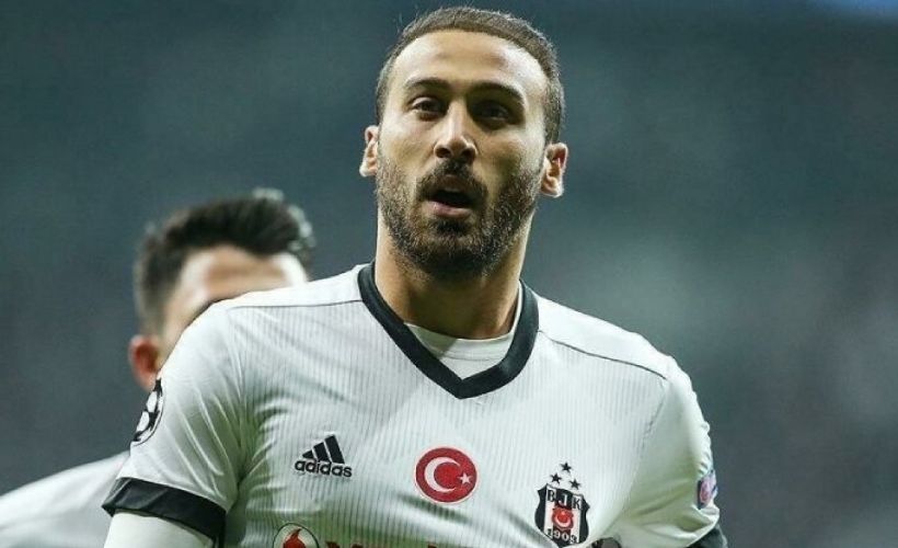 Cenk Tosun yeniden Beşiktaş'ta