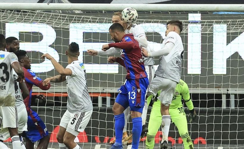 Beşiktaş evinde Trabzonspor'a yenildi