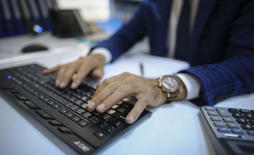 İzmir'de kamu çalışanları izinli mi? İzmir'de kamu çalışanlarına izin kaç gün olacak?