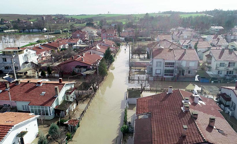 Pancarköy Deresi taştı, Alpullu sular altında kaldı