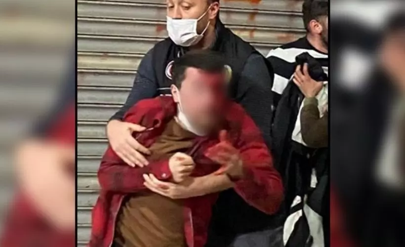 Kadıköy'deki gösterilerde 2 vatandaş göstericiler tarafından darbedildi