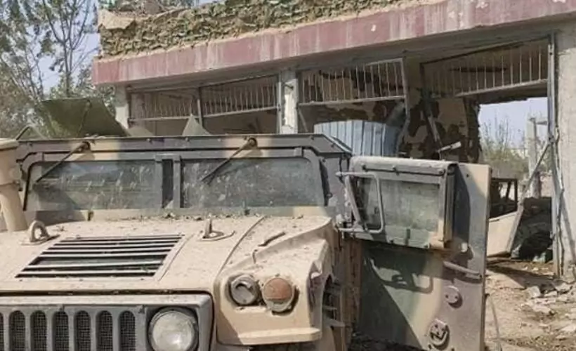 Afganistan'da askeri üsse bombalı araç saldırısı