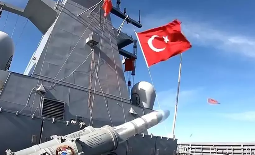 Milli füze 'Atmaca' hedefi başarıyla vurdu