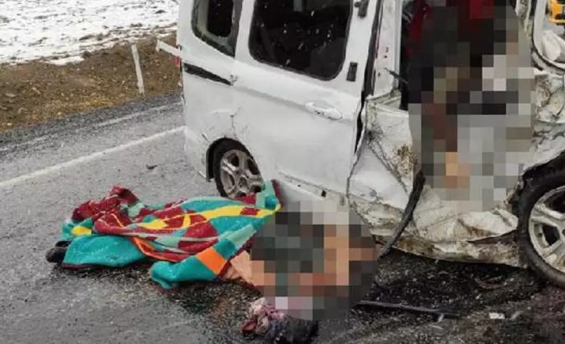 Van'da katliam gibi kaza: 3 ölü