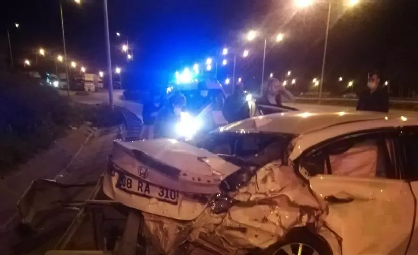 Tarsus'taki trafik kazasında hemşire Habibe hayatını kaybetti