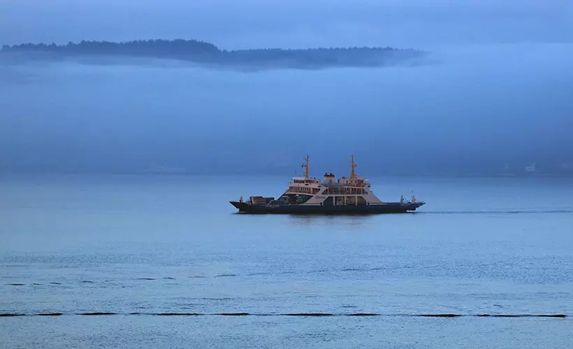 Çanakkale deniz trafiğine yoğun sis engeli