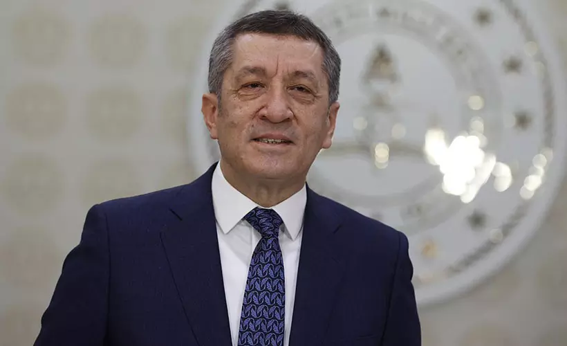 Bakan Selçuk : 'Öğretmen Yazarlar Dizisi' başlattık