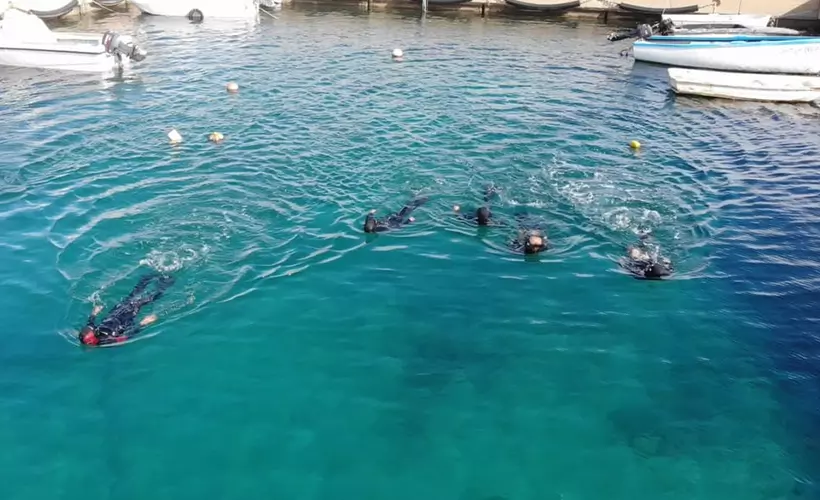 Türk askerinden Libyalı askerlere 'kurbağa adam' eğitimi