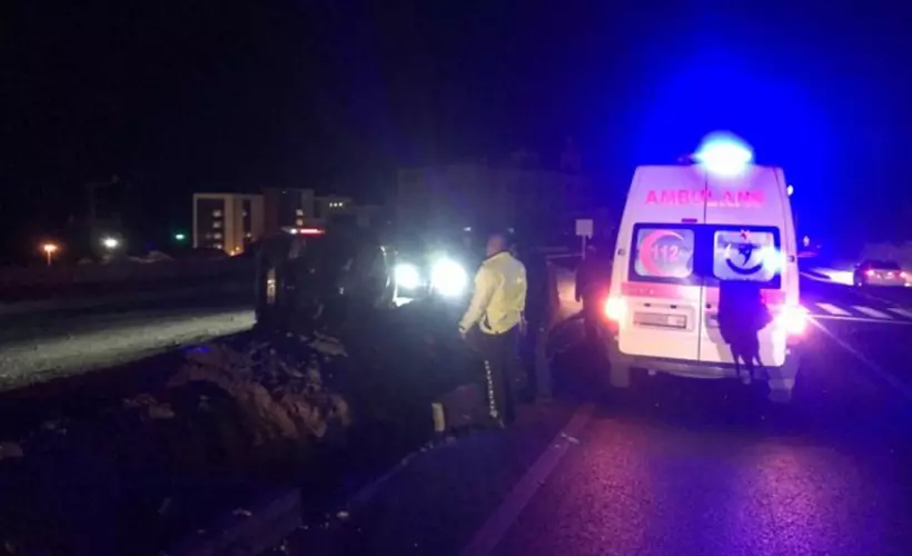 Kütahya'da minibüs devrildi: 3 ölü