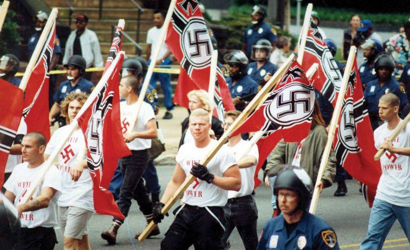 Alman hükümeti: Aşırı sağcıların faaliyet ağı genişliyor