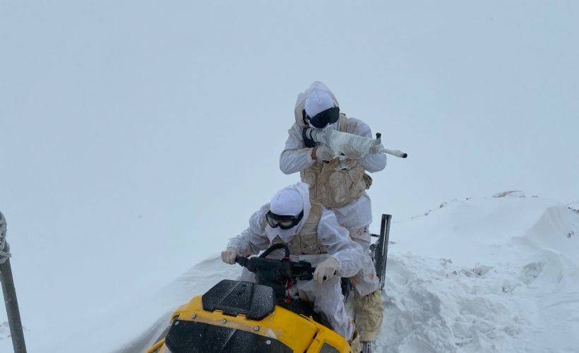 MSB'den kış görevindeki Mehmetçik paylaşımı